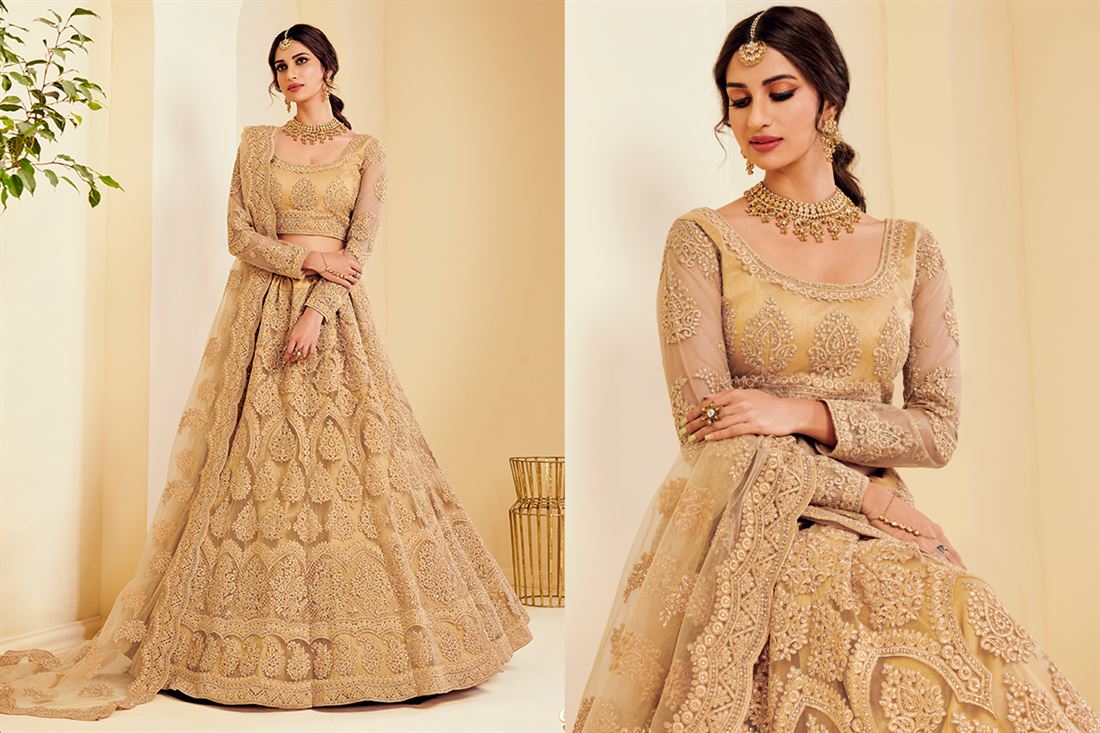 THE WHITE BRIDE LEHENGA